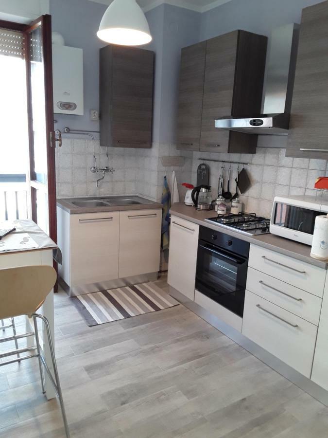 Appartement Bilocale Centro Biella Extérieur photo